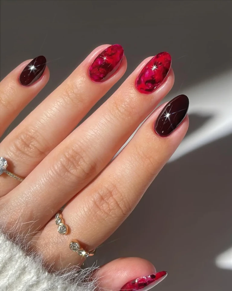 20 Marble Nail Ideas That Bring Luxurious Stone Elegance to Your Fingertips