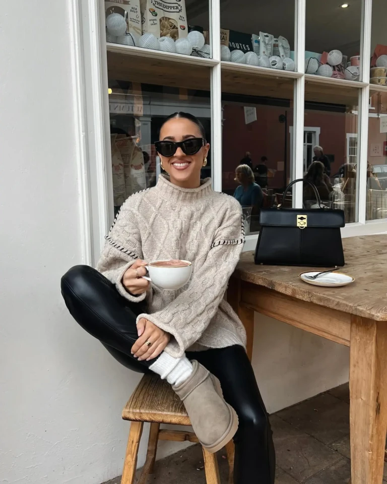 33 Ugg Outfit Ideas That’ll Make You Want to Live in Them All Winter