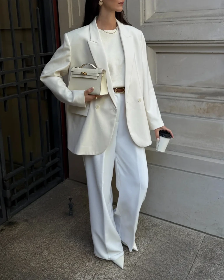 60 All White Outfit Ideas: The Ultimate Guide to Mastering the Timeless Monochrome Look